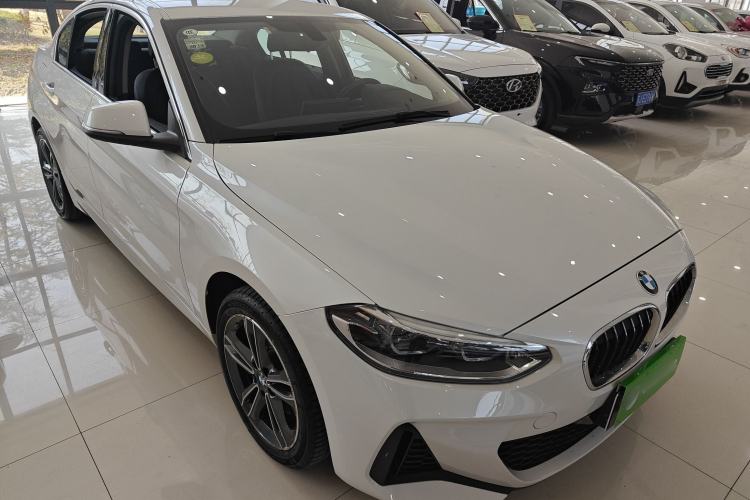Used BMW 1 Series 2021 120i M Sport Edition Front Right 45 Deg
