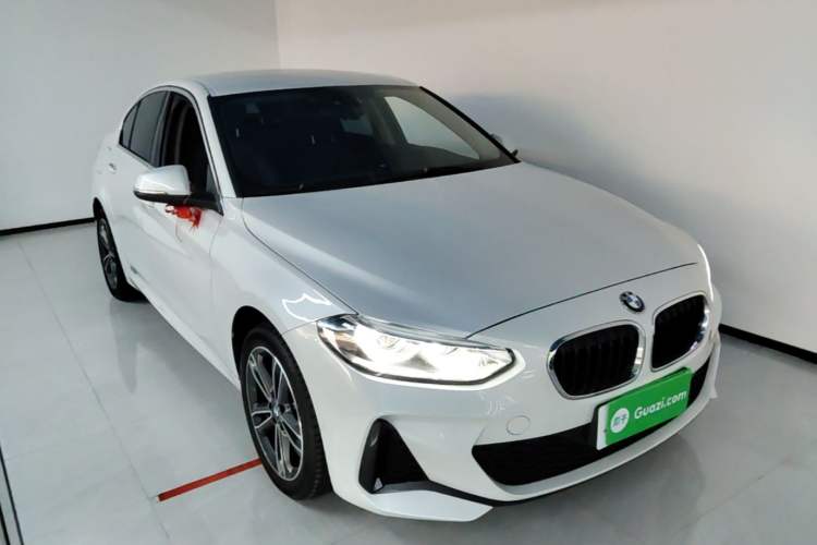 Used BMW 1 Series 2021 Revised 120i M Sport Edition Front Right 45 Deg
