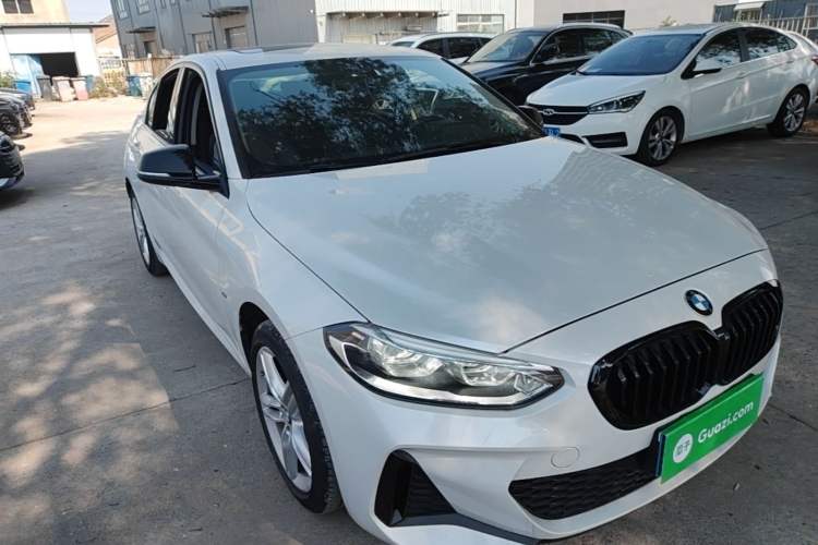 Used BMW 1 Series 2021 Revised 120i M Sport Night Edition Front Right 45 Deg