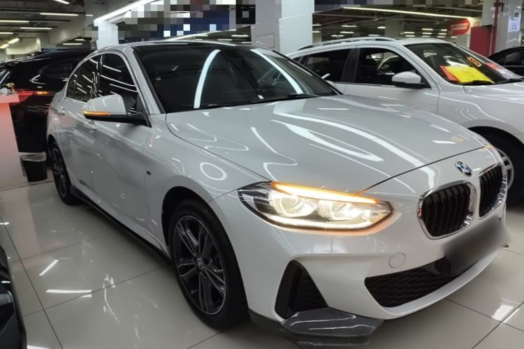 Used BMW 1 Series 2021 Revised 120i M Sport Edition Front Right 45 Deg