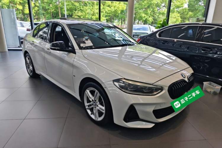 Used BMW 1 Series 2021 Revised 120i M Sport Night Edition Front Right 45 Deg