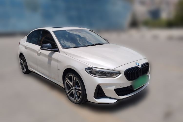 Used BMW 1 Series 2021 125i M Sport Night Edition Front Right 45 Deg