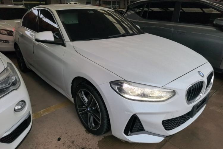 Used BMW 1 Series 2021 120i M Sport Edition Front Right 45 Deg