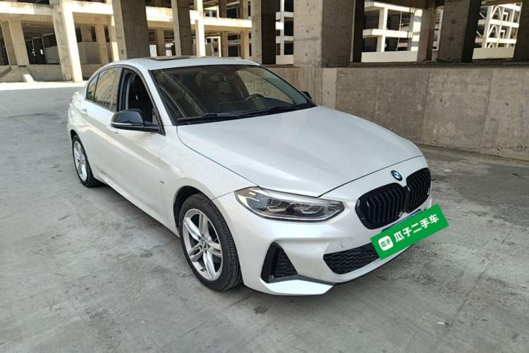 Used BMW 1 Series 2021 Revised 120i M Sport Night Edition Front Right 45 Deg