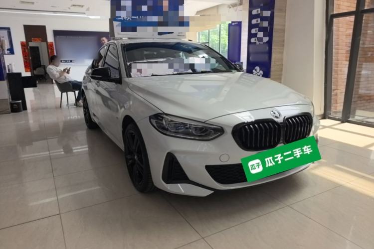 Used BMW 1 Series 2021 Restyled 125i M Sport Night Edition Front Right 45 Deg