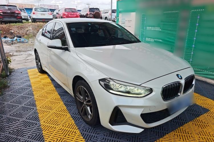 Used BMW 1 Series 2021 120i M Sport Edition Front Right 45 Deg