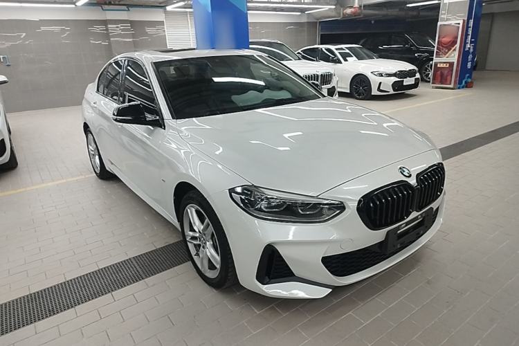 Used BMW 1 Series 2021 120i M Sport Night Edition Front Right 45 Deg