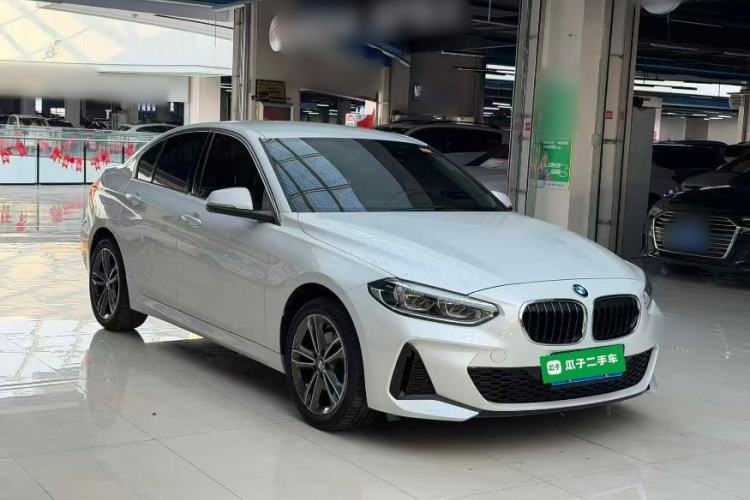 Used BMW 1 Series 2021 120i M Sport Edition Front Right 45 Deg