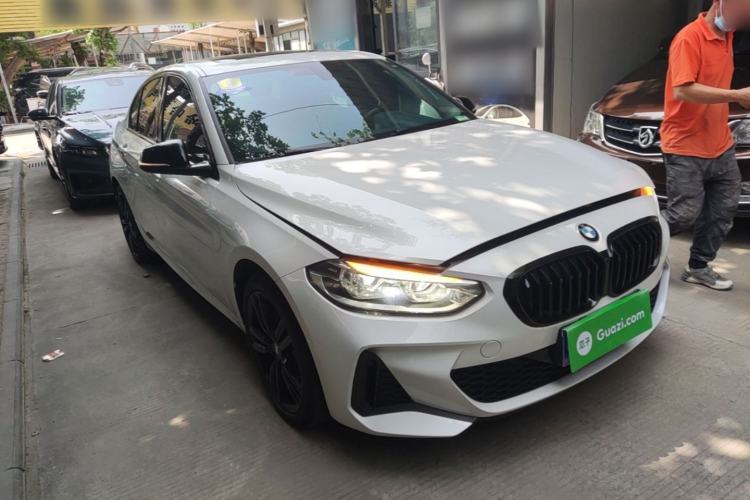 Used BMW 1 Series 2021 125i M Sport Night Edition Front Right 45 Deg