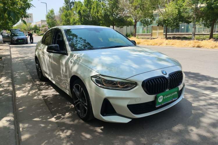 Used BMW 1 Series 2021 Restyled 125i M Sport Night Edition Front Right 45 Deg