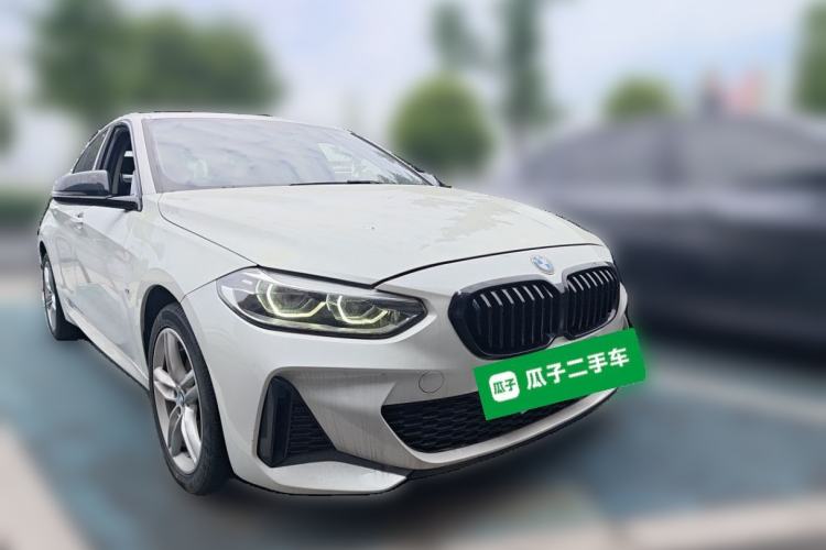 Used BMW 1 Series 2021 120i M Sport Night Edition Front Right 45 Deg