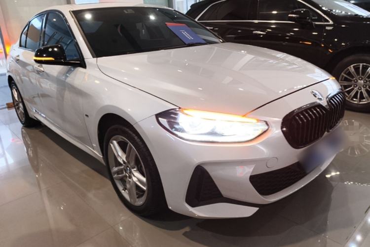 Used BMW 1 Series 2021 Revised 120i M Sport Night Edition Front Right 45 Deg