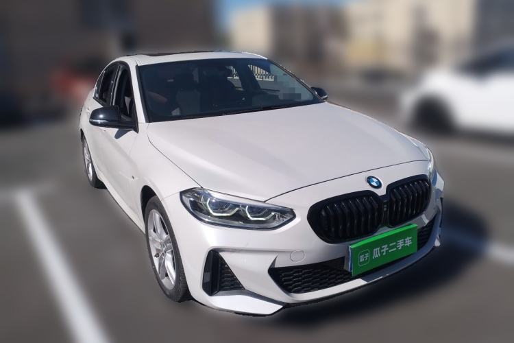 Used BMW 1 Series 2021 120i M Sport Night Edition Front Right 45 Deg