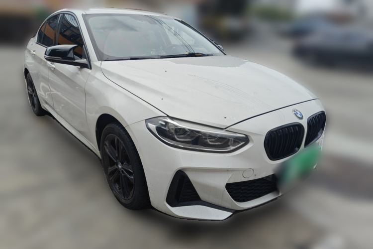 Used BMW 1 Series 2021 120i M Sport Edition Front Right 45 Deg