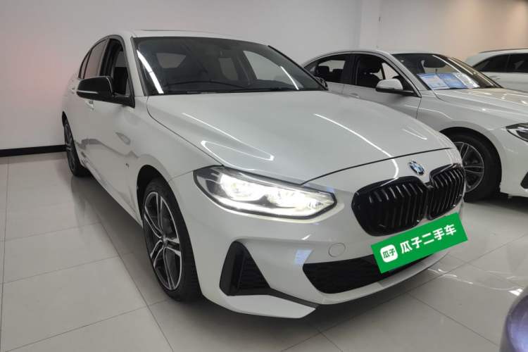 Used BMW 1 Series 2021 Restyled 125i M Sport Night Edition Front Right 45 Deg