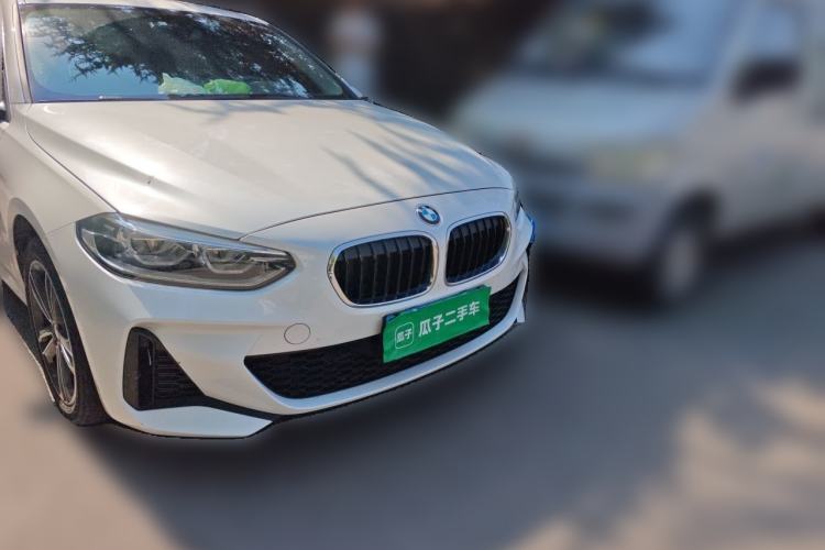 Used BMW 1 Series 2021 120i M Sport Edition Front Right 45 Deg