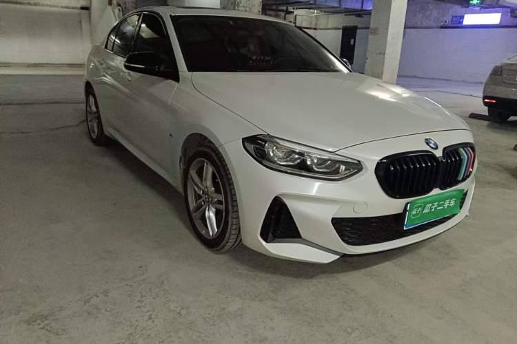 Used BMW 1 Series 2021 120i M Sport Night Edition Front Right 45 Deg