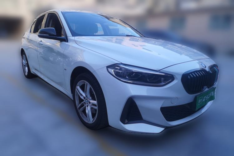 Used BMW 1 Series 2021 120i M Sport Night Edition Front Right 45 Deg