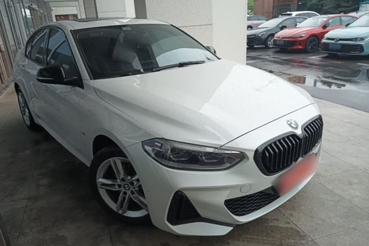 Used BMW 1 Series 2021 120i M Sport Night Edition Front Right 45 Deg