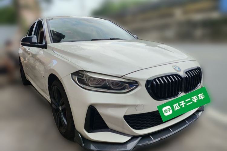 Used BMW 1 Series 2021 125i M Sport Night Edition Front Right 45 Deg