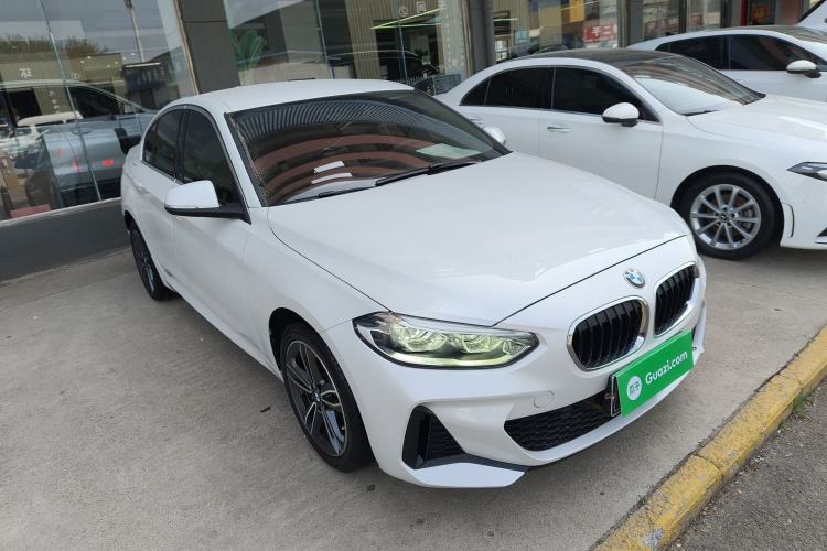 Used BMW 1 Series 2021 120i M Sport Edition Front Right 45 Deg