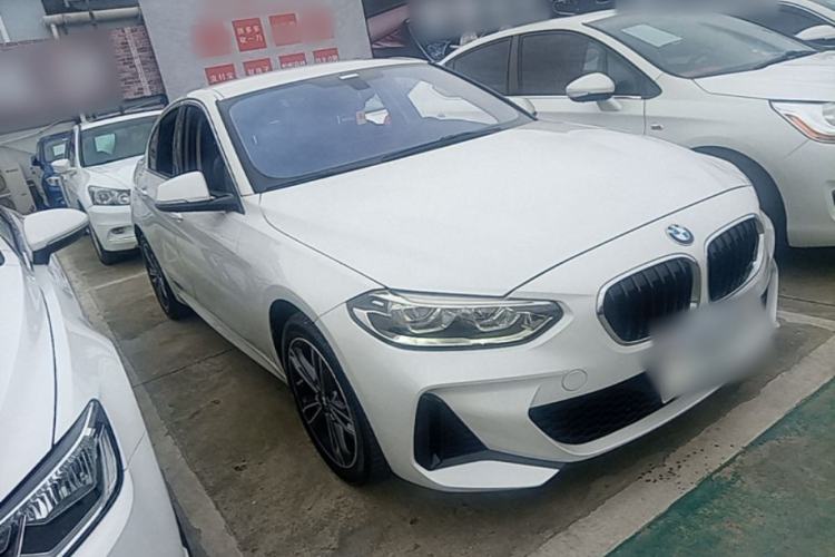 BMW 120i 2021 — 3
