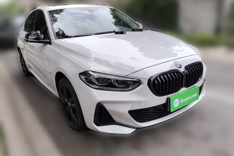 Used BMW 1 Series 2021 Restyled 125i M Sport Night Edition Front Right 45 Deg