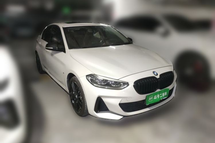 Used BMW 1 Series 2021 125i M Sport Night Edition Front Right 45 Deg