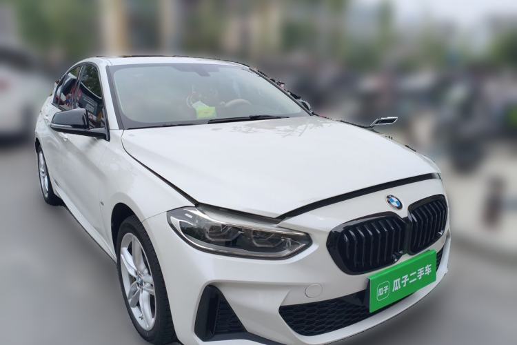 Used BMW 1 Series 2021 Revised 120i M Sport Night Edition Front Right 45 Deg