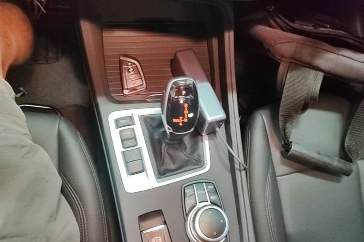 Used BMW 1 Series 2021 Revised 120i M Sport Edition Gear Lever
