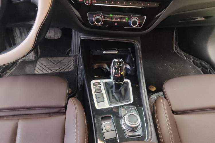 Used BMW 1 Series 2021 Revised 120i M Sport Night Edition Gear Lever