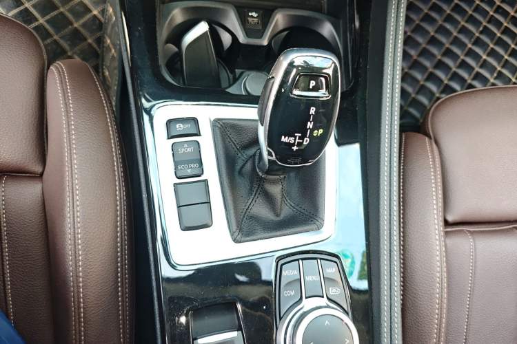 Used BMW 1 Series 2021 125i M Sport Night Edition Gear Lever