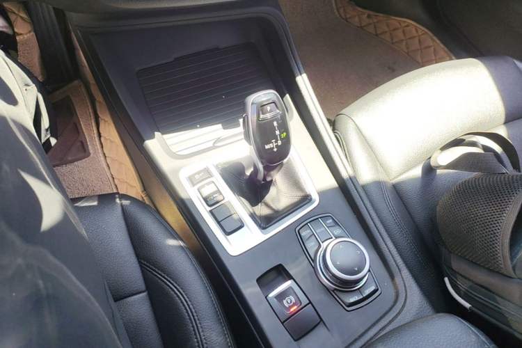 Used BMW 1 Series 2021 Revised 120i M Sport Edition Gear Lever