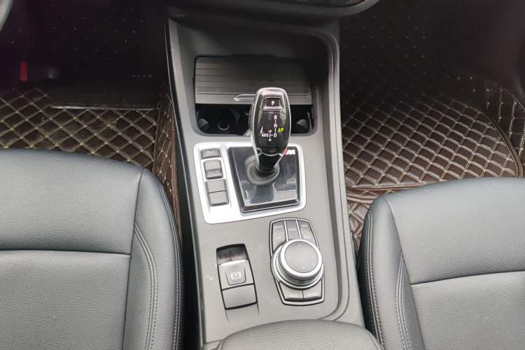 Used BMW 1 Series 2021 Revised 120i M Sport Edition Gear Lever
