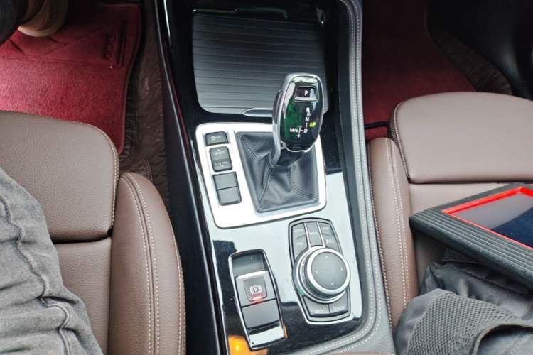 Used BMW 1 Series 2021 Revised 120i M Sport Night Edition Gear Lever