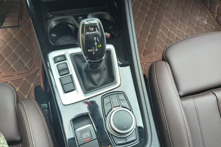 Used BMW 1 Series 2021 125i M Sport Night Edition Gear Lever