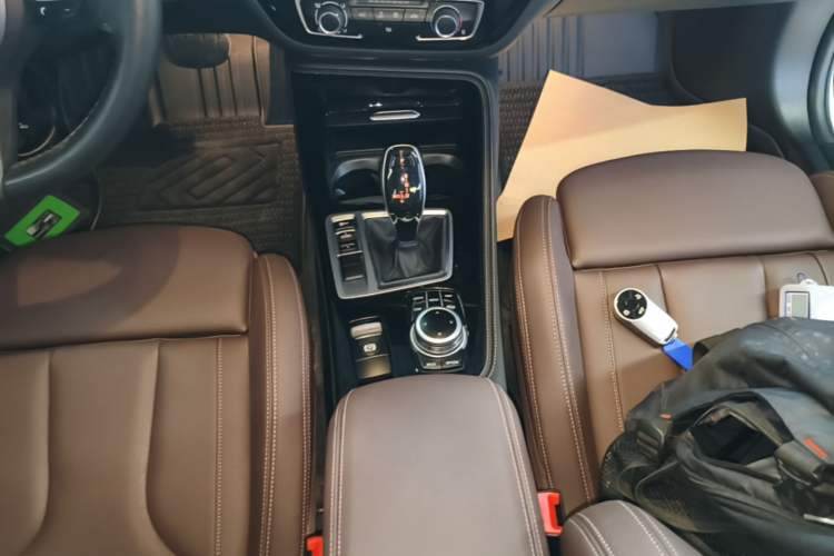 Used BMW 1 Series 2021 Restyled 125i M Sport Night Edition Gear Lever