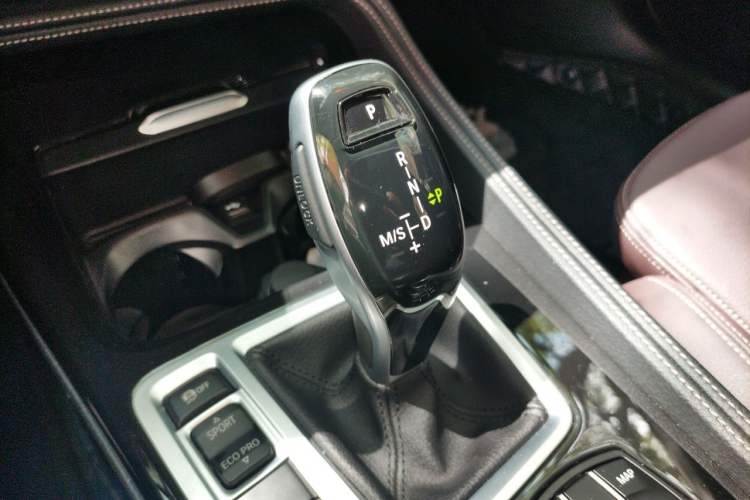 Used BMW 1 Series 2021 Revised 120i M Sport Night Edition Gear Lever