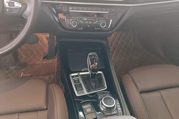 Used BMW 1 Series 2021 Restyled 125i M Sport Night Edition Gear Lever