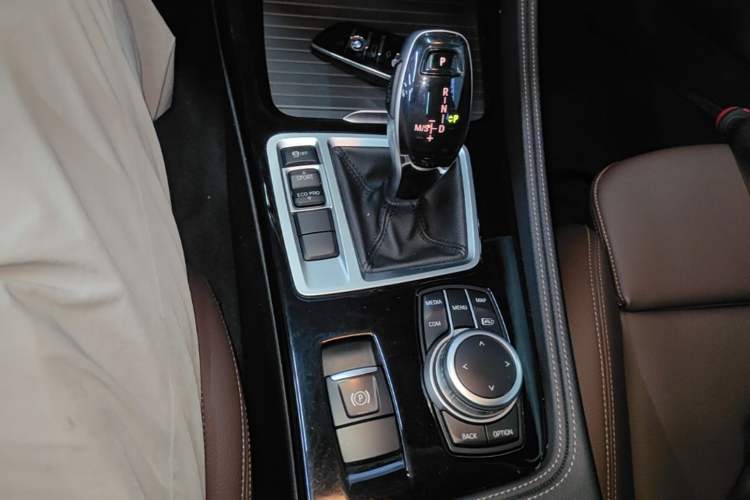 Used BMW 1 Series 2021 120i M Sport Night Edition Gear Lever