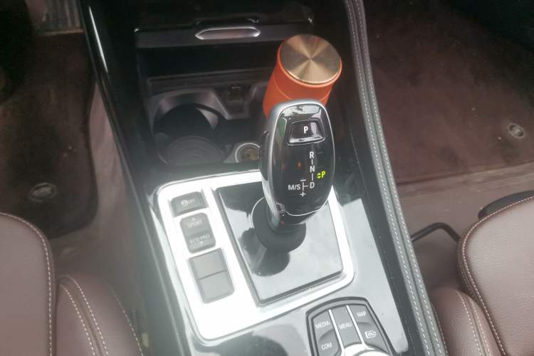Used BMW 1 Series 2021 120i M Sport Night Edition Gear Lever