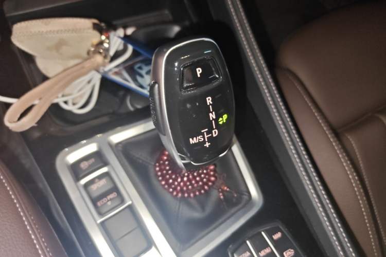 Used BMW 1 Series 2021 125i M Sport Night Edition Gear Lever