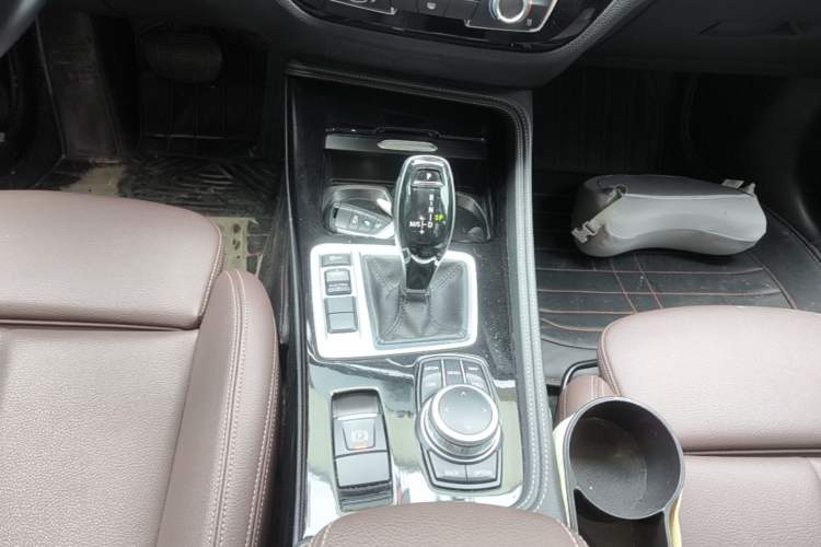 Used BMW 1 Series 2021 Revised 120i M Sport Night Edition Gear Lever