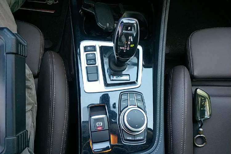 Used BMW 1 Series 2021 Revised 120i M Sport Night Edition Gear Lever