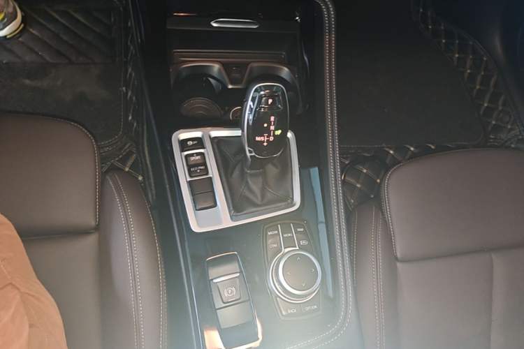 Used BMW 1 Series 2021 Revised 120i M Sport Night Edition Gear Lever