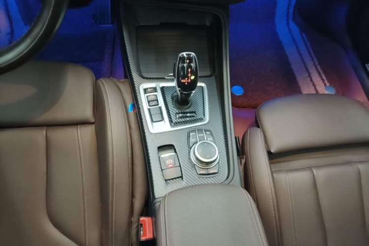 Used BMW 1 Series 2021 125i M Sport Night Edition Gear Lever