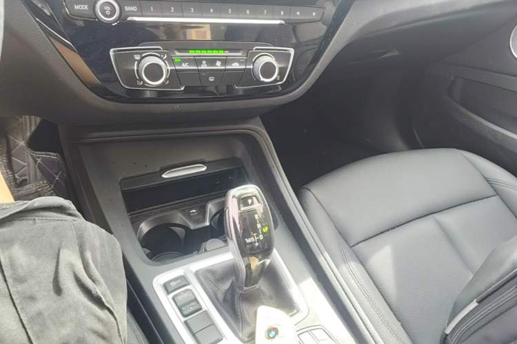 Used BMW 1 Series 2021 Revised 120i M Sport Edition Gear Lever