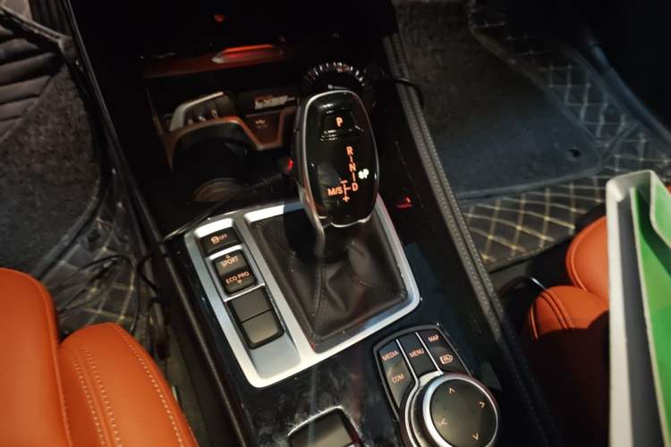 Used BMW 1 Series 2021 Restyled 125i M Sport Night Edition Gear Lever