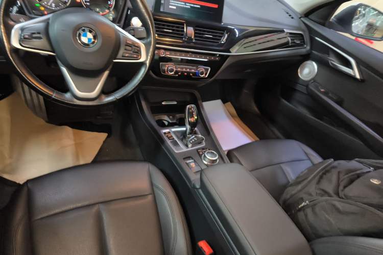 Used BMW 1 Series 2021 120i M Sport Edition Gear Lever
