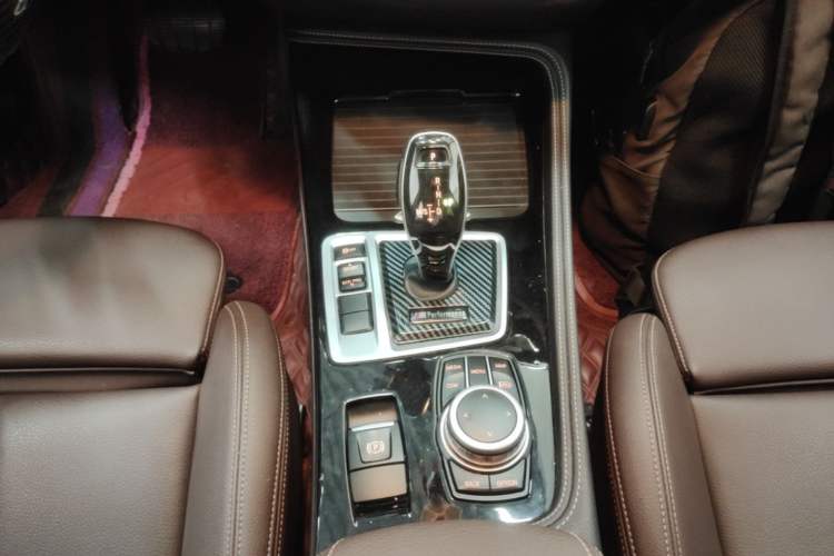 Used BMW 1 Series 2021 120i M Sport Night Edition Gear Lever